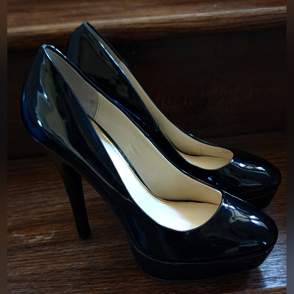 Jessica Simpson Black Patent Leather Heels | Size 8.5